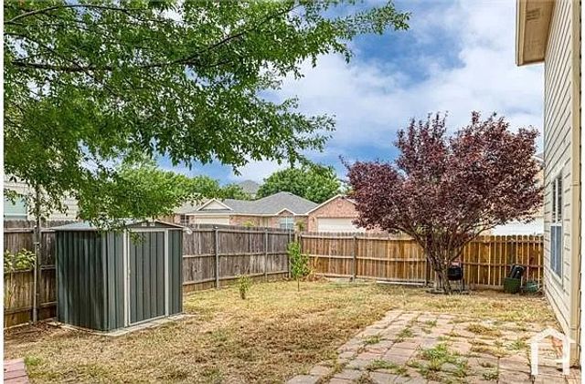 4900 Meadow Trails Drive, Fort Worth, TX 76244