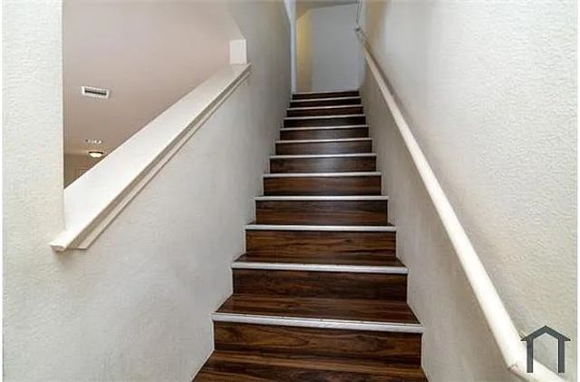 4900 Meadow Trails Drive, Fort Worth, TX 76244