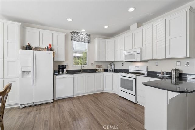 1247 Camino Del Robles 24, Atascadero, CA 93422