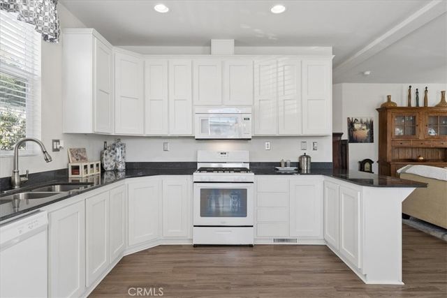 1247 Camino Del Robles 24, Atascadero, CA 93422