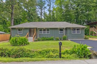 3240 Haywood Avenue, Chattanooga, TN 37415