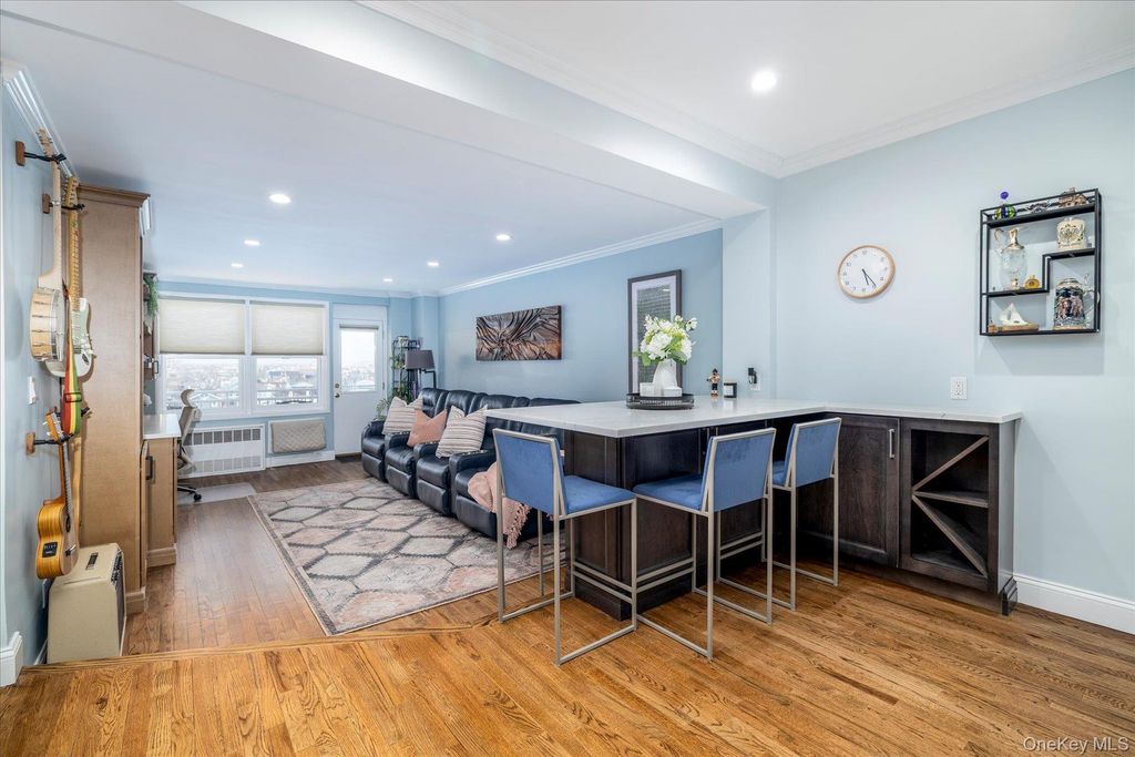 522 Shore Road 5T, Long Beach, NY 11561