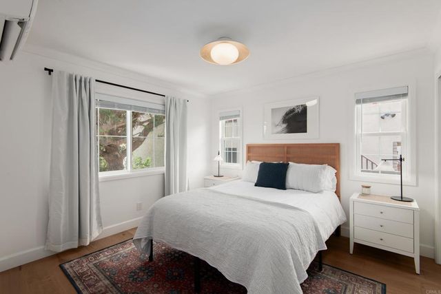 937 3Rd Street, Encinitas, CA 92024