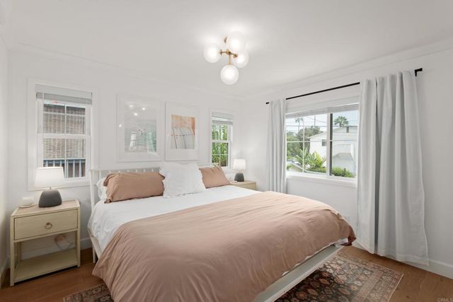 937 3Rd Street, Encinitas, CA 92024