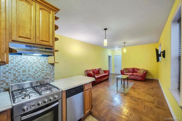 2020 E 41st Street 2B, Brooklyn, NY 11234