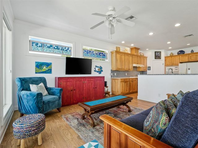 206 S RIVERSIDE DRIVE, Edgewater, FL 32132