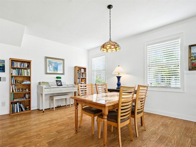 206 S RIVERSIDE DRIVE, Edgewater, FL 32132