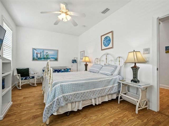206 S RIVERSIDE DRIVE, Edgewater, FL 32132