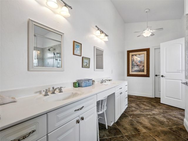 206 S RIVERSIDE DRIVE, Edgewater, FL 32132