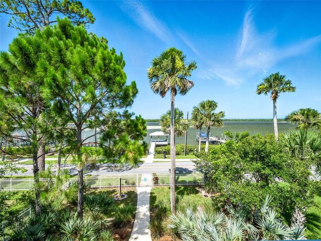 206 S RIVERSIDE DRIVE, Edgewater, FL 32132