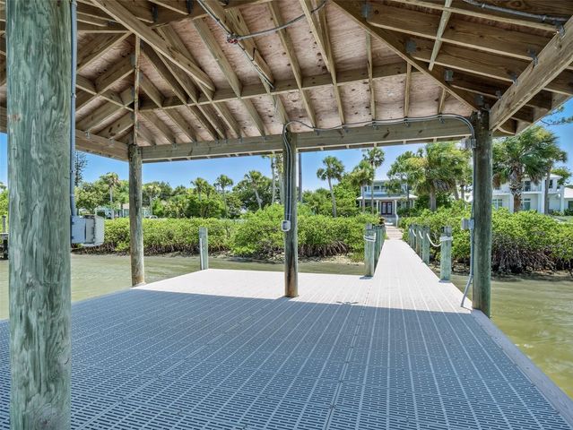 206 S RIVERSIDE DRIVE, Edgewater, FL 32132