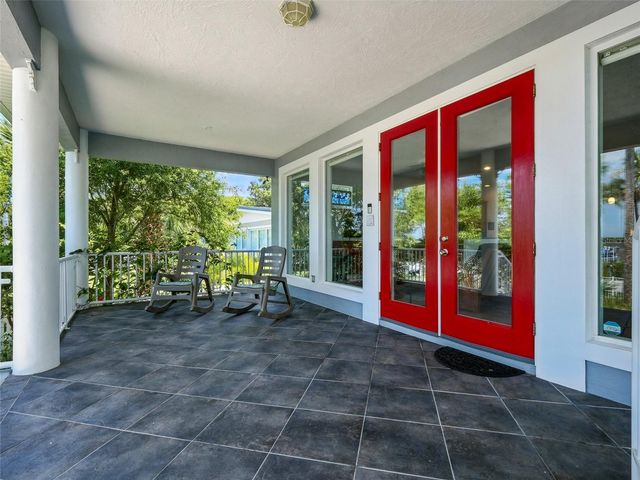 206 S RIVERSIDE DRIVE, Edgewater, FL 32132