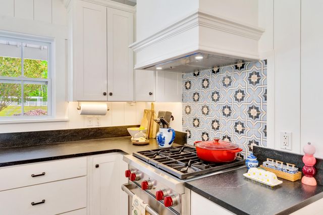 524 Payne Chapel Road, Lookout Mountain, GA 30750