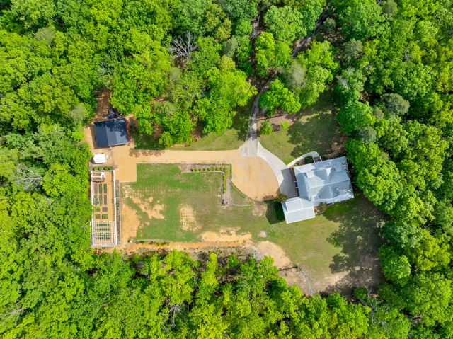 524 Payne Chapel Road, Lookout Mountain, GA 30750