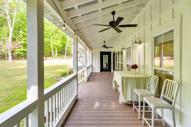 524 Payne Chapel Road, Lookout Mountain, GA 30750