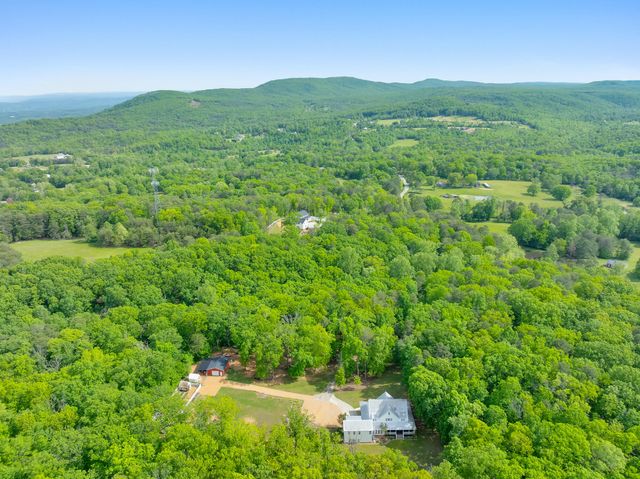 524 Payne Chapel Road, Lookout Mountain, GA 30750