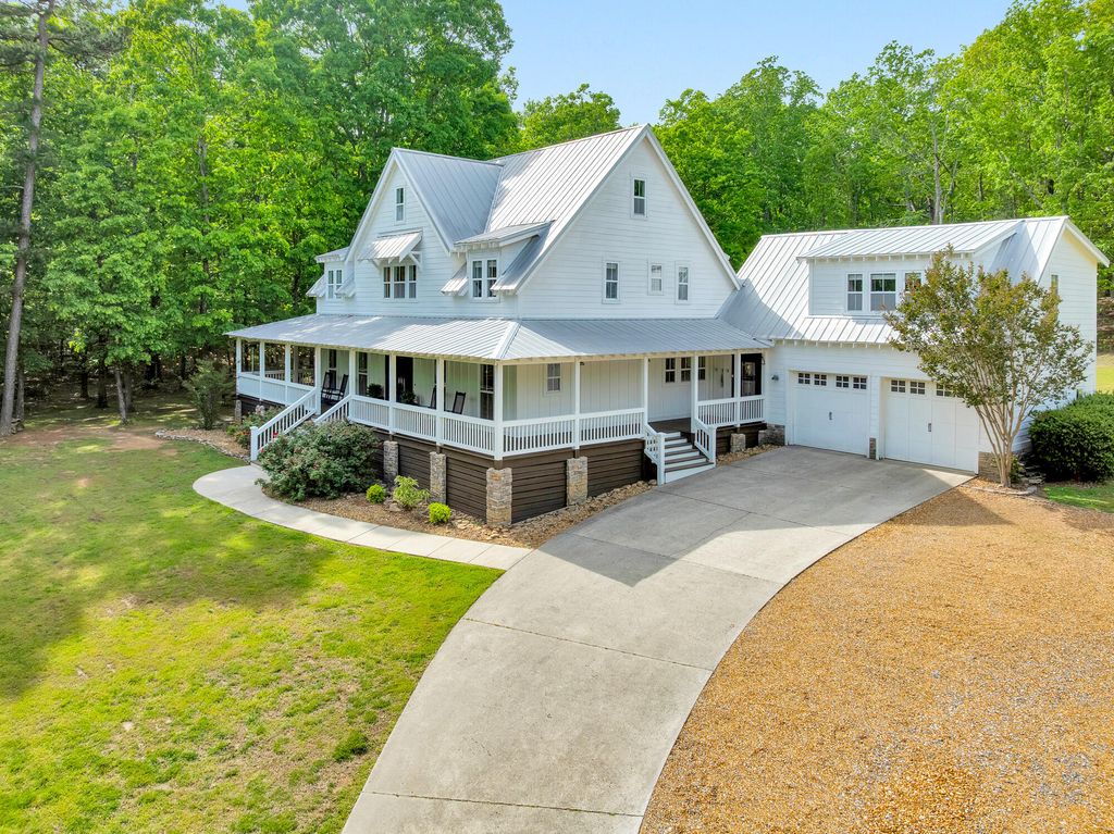 524 Payne Chapel Road, Lookout Mountain, GA 30750
