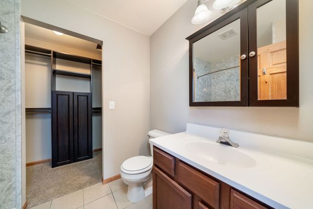 6928 Tupelo Road, Loves Park, IL 61111