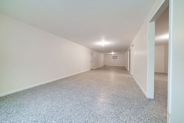 6928 Tupelo Road, Loves Park, IL 61111