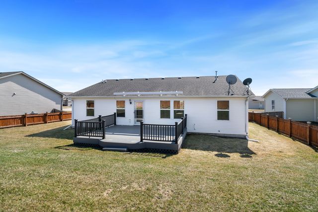 6928 Tupelo Road, Loves Park, IL 61111