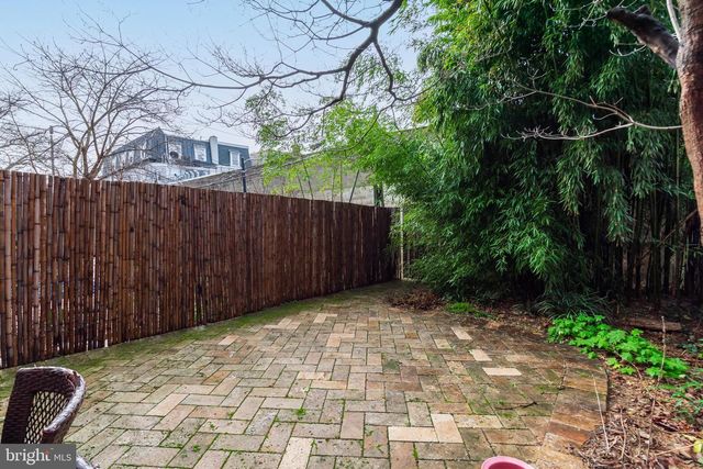 206 S 43RD ST, Philadelphia, PA 19104