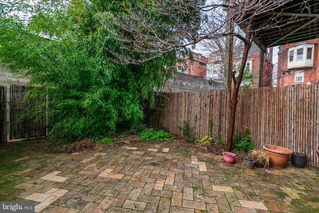 206 S 43RD ST, Philadelphia, PA 19104