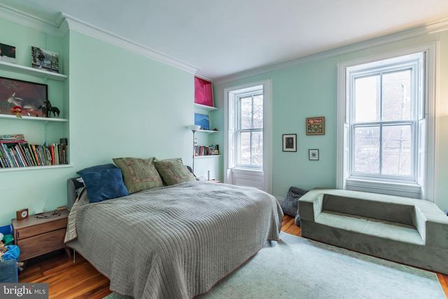 206 S 43RD ST, Philadelphia, PA 19104