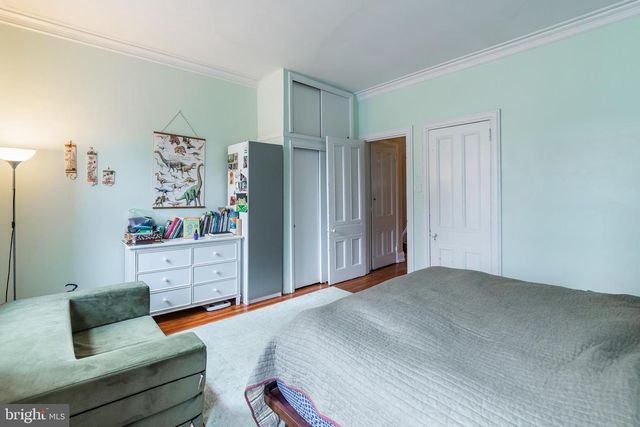 206 S 43RD ST, Philadelphia, PA 19104