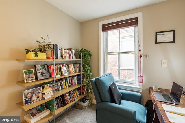 206 S 43RD ST, Philadelphia, PA 19104