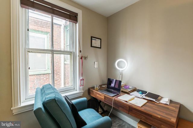 206 S 43RD ST, Philadelphia, PA 19104