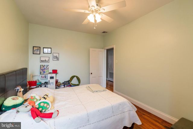 206 S 43RD ST, Philadelphia, PA 19104