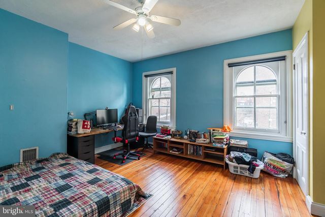 206 S 43RD ST, Philadelphia, PA 19104