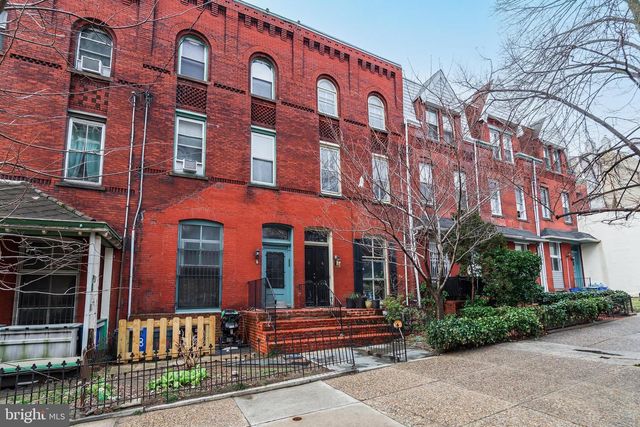 206 S 43RD ST, Philadelphia, PA 19104
