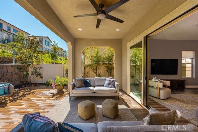 1767 Canyon Oaks Lane, Lake Forest (el Toro), CA 92610