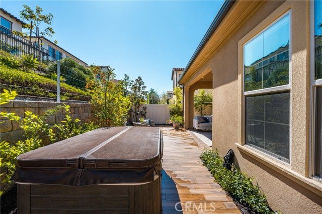 1767 Canyon Oaks Lane, Lake Forest (el Toro), CA 92610