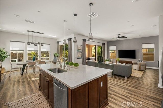 1767 Canyon Oaks Lane, Lake Forest (el Toro), CA 92610