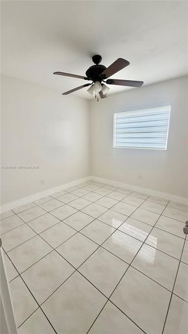 11952 SW 37th Ter, Miami, FL 33175