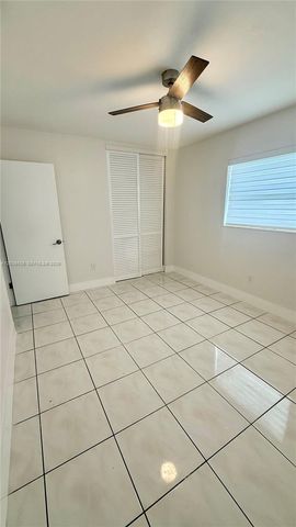 11952 SW 37th Ter, Miami, FL 33175