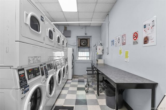 11 Balint Drive 351, Yonkers, NY 10710