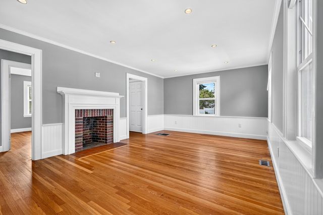 136 W Squantum St., Quincy, MA 02171