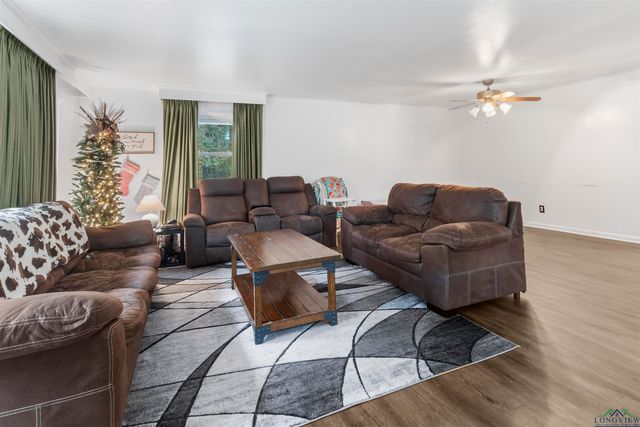 3801 John Reagan St., Marshall, TX 75672