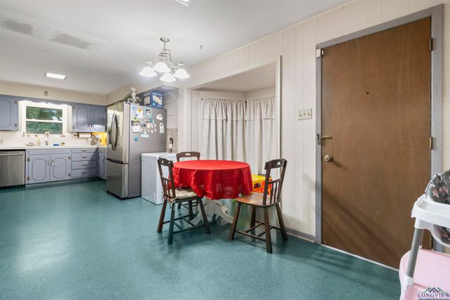 3801 John Reagan St., Marshall, TX 75672