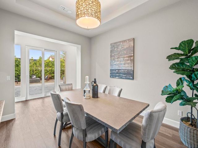 2827 Sutter Ridge Dr, Chula Vista, CA 91914