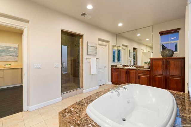2827 Sutter Ridge Dr, Chula Vista, CA 91914