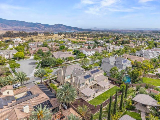 2827 Sutter Ridge Dr, Chula Vista, CA 91914