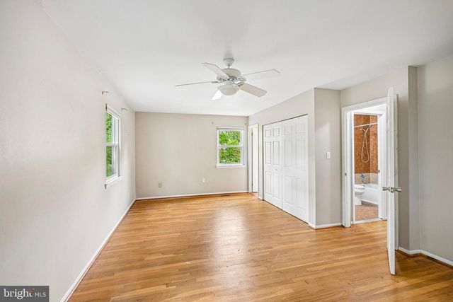 102 HOPKINS CT, Newark, DE 19713