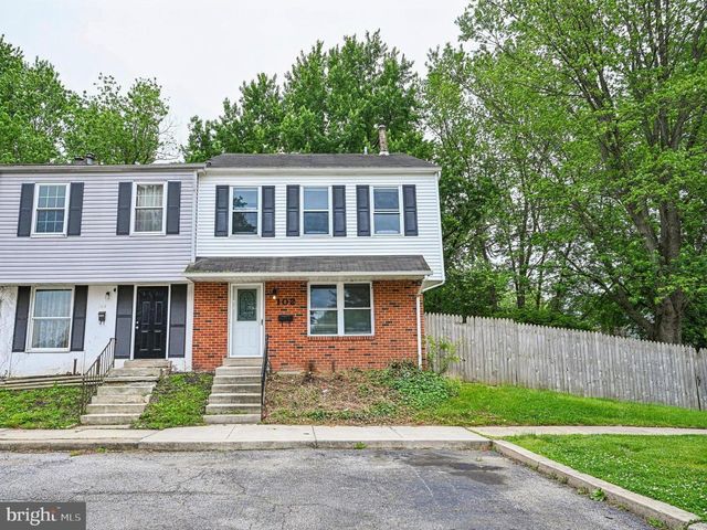 102 HOPKINS CT, Newark, DE 19713