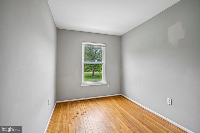 102 HOPKINS CT, Newark, DE 19713
