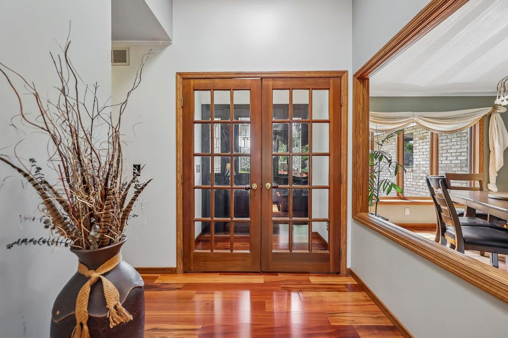 8583 Bower Path, Inver Grove Heights, MN 55076 — photo 4