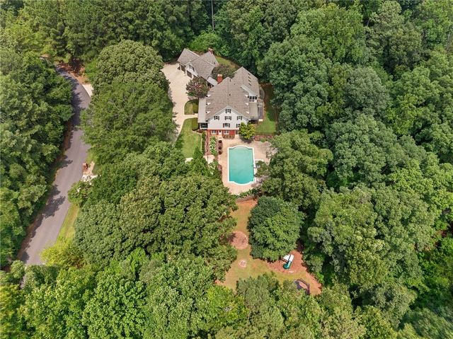3380 Hill Forest Trail, Acworth, GA 30101